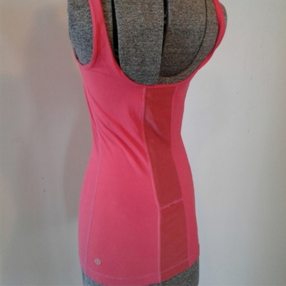 Lululemon Run coral pink Tie And Fly Mesh Tank Top shirt size 6 mesh strip back - Picture 3 of 4